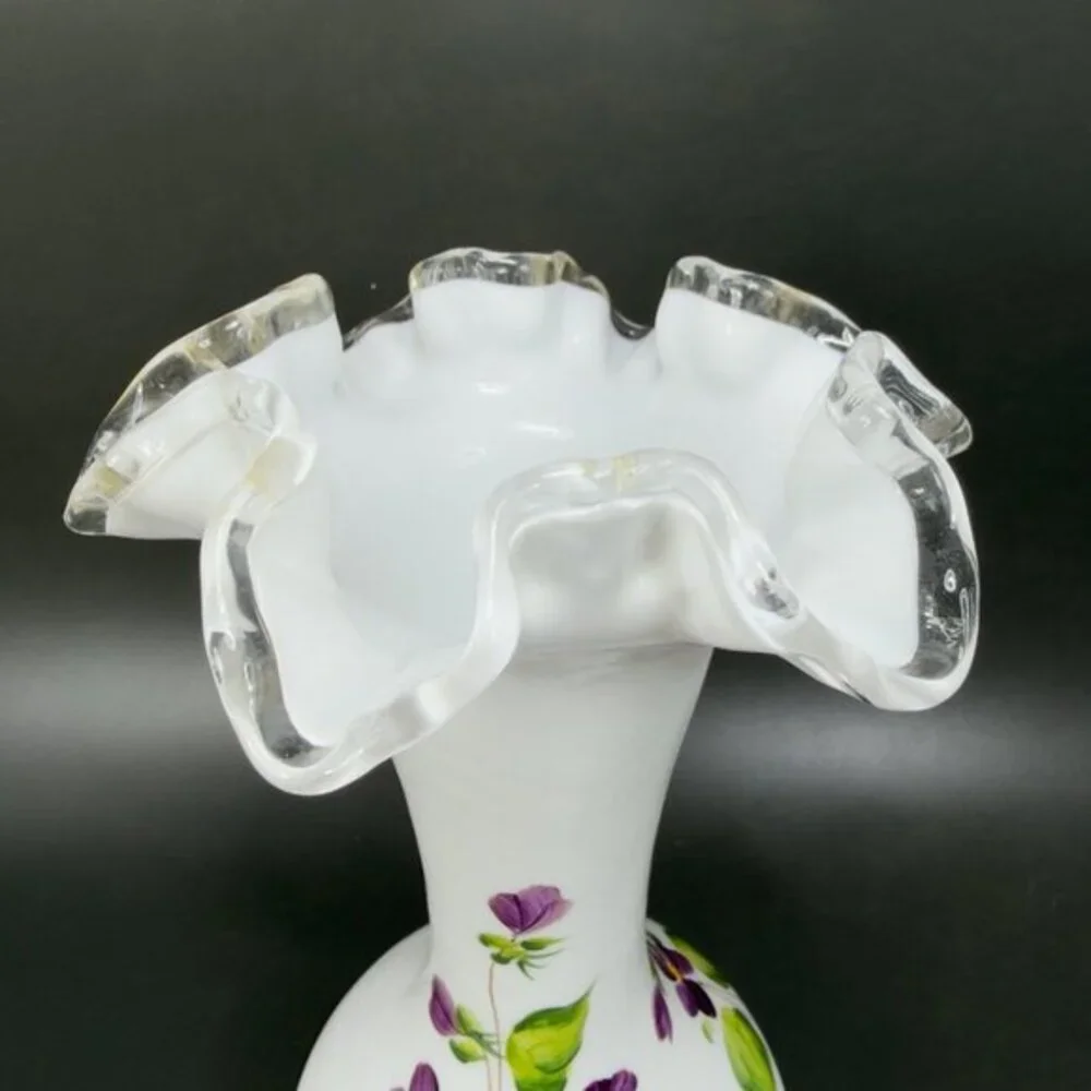 Fenton Hand Painted Violet Flowers Art Glass Vase‎ Vessel Ruffled Top Vintage